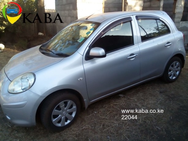 nissan-march-pure-drive-2011-big-5