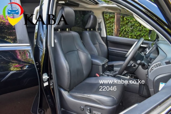 2020-toyota-landcruser-prado-txl-big-6