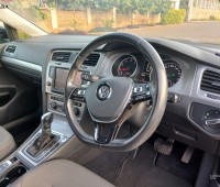 volkswagen-golf-variant-2016-small-3