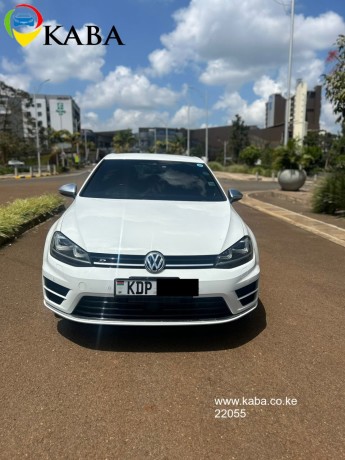 2017-volkswagen-golf-r-mk7-big-0