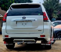 2019-toyota-prado-tzg-small-6