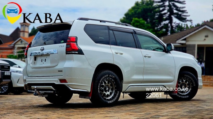 2019-toyota-prado-tzg-big-1