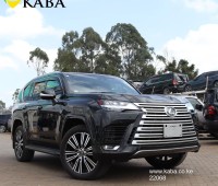 2023-lexus-lx-600-small-5