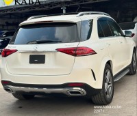 2019-mercedes-benz-gle-450-small-2