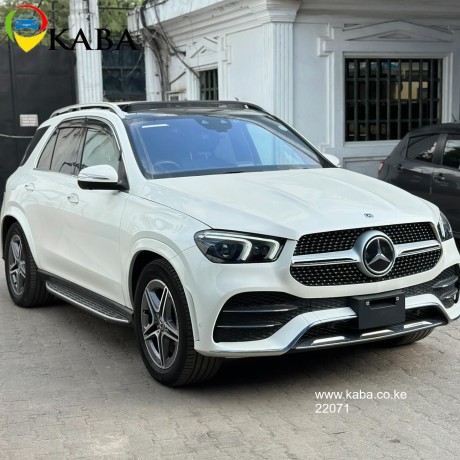 2019-mercedes-benz-gle-450-big-1