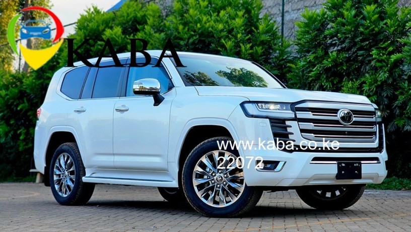 2023-toyota-landcruiser-300-big-0