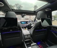 2022-mercedes-benz-gls600-maybach-small-1