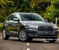 2017-audi-q5-small-0