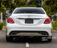 2017-mercedes-benz-c250-small-4