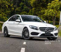 2017-mercedes-benz-c250-small-6