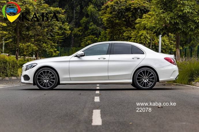 2017-mercedes-benz-c250-big-0