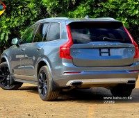 2017-volvo-xc90-t6-inscription-small-0