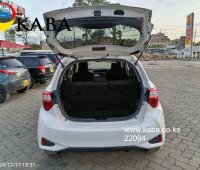 toyota-vitz-hybrid-small-2