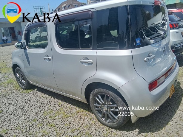 2015-nissan-cube-big-4