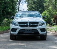 mercedes-benz-gle-43amg-small-3