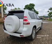 2017-landcruiser-prado-vxl-small-8