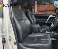 2017-landcruiser-prado-vxl-small-3