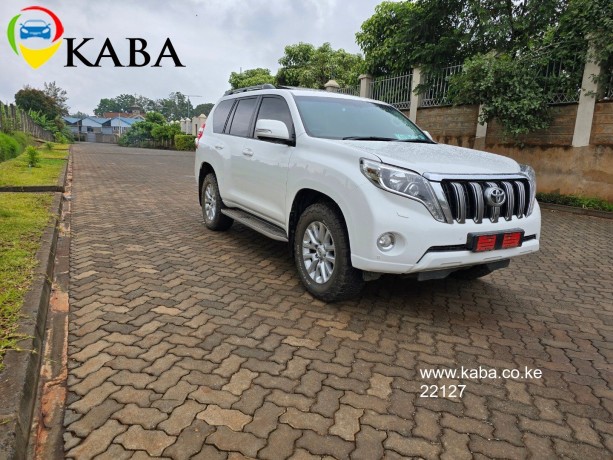 2017-landcruiser-prado-vxl-big-2