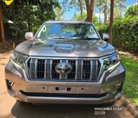 2018-toyota-landcruiser-prado-vxl-small-3