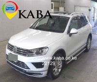 2018volkswagen-touareg-small-3