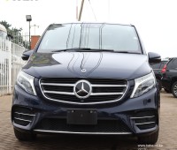 2018-mercedes-benz-viano-small-0