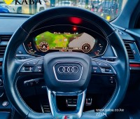 2019-audi-sq5-small-7