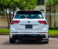 2017-volkswagen-tiguan-r-line-small-5