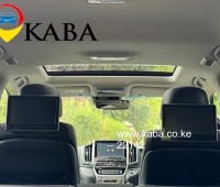 2017-toyota-landcruiser-sahara-small-6