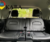 2017-toyota-landcruiser-sahara-small-4