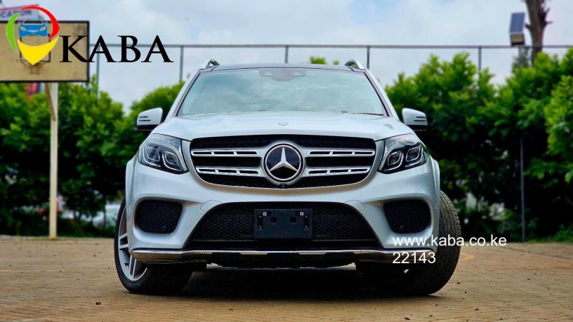 2017-mercedes-benz-gls350d-big-7