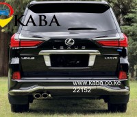 2017-lexus-lx-570-petrol-small-2