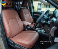 2021-toyota-hilux-small-14