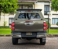 2021-toyota-hilux-small-11