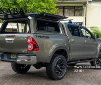 2021-toyota-hilux-small-2