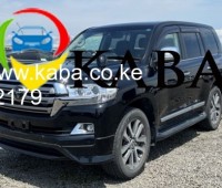 2017-toyotalandcruiser-zx-v8-small-1