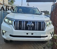 2020-toyota-prado-txl-small-7