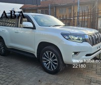 2020-toyota-prado-txl-small-4