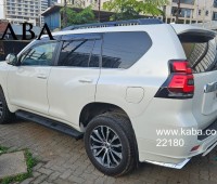 2020-toyota-prado-txl-small-5