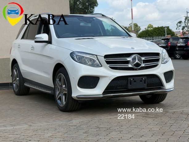 2017-mercedes-benz-gle-350-big-3