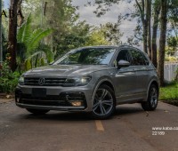 2017-volkswagen-tiguan-r-line-small-6