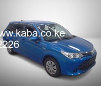 2017-toyota-fielder-hybrid-small-0