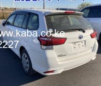 2019-toyota-fielder-hybrid-small-1