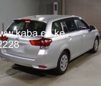 2019-toyota-fielder-small-4