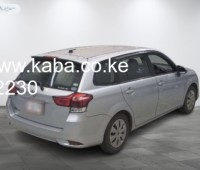 2017-toyota-fielder-small-4