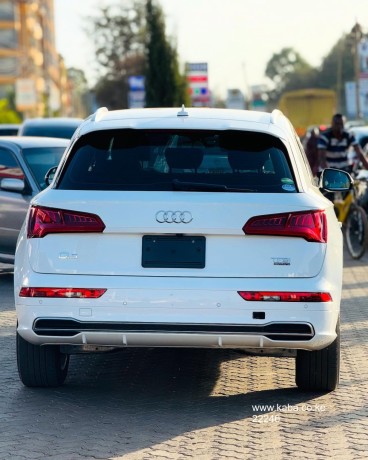 2018-audi-q5-b9-big-7