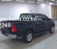 2018-toyota-hilux-small-5