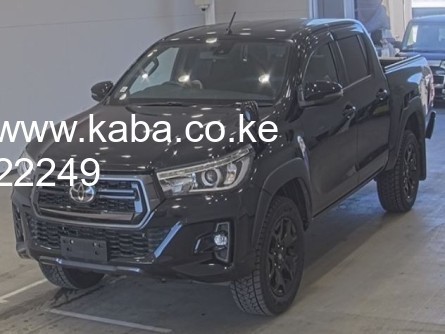 2019-toyota-hilux-big-0