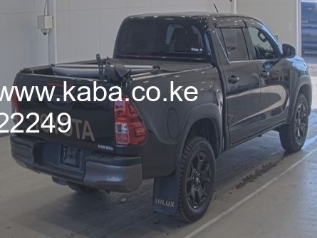 2019-toyota-hilux-big-4