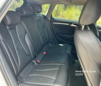 2017-audi-a3-sports-leather-package-small-4