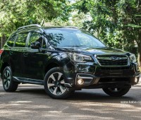 2017-subaru-forester-small-1